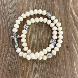 Rosario beads nude